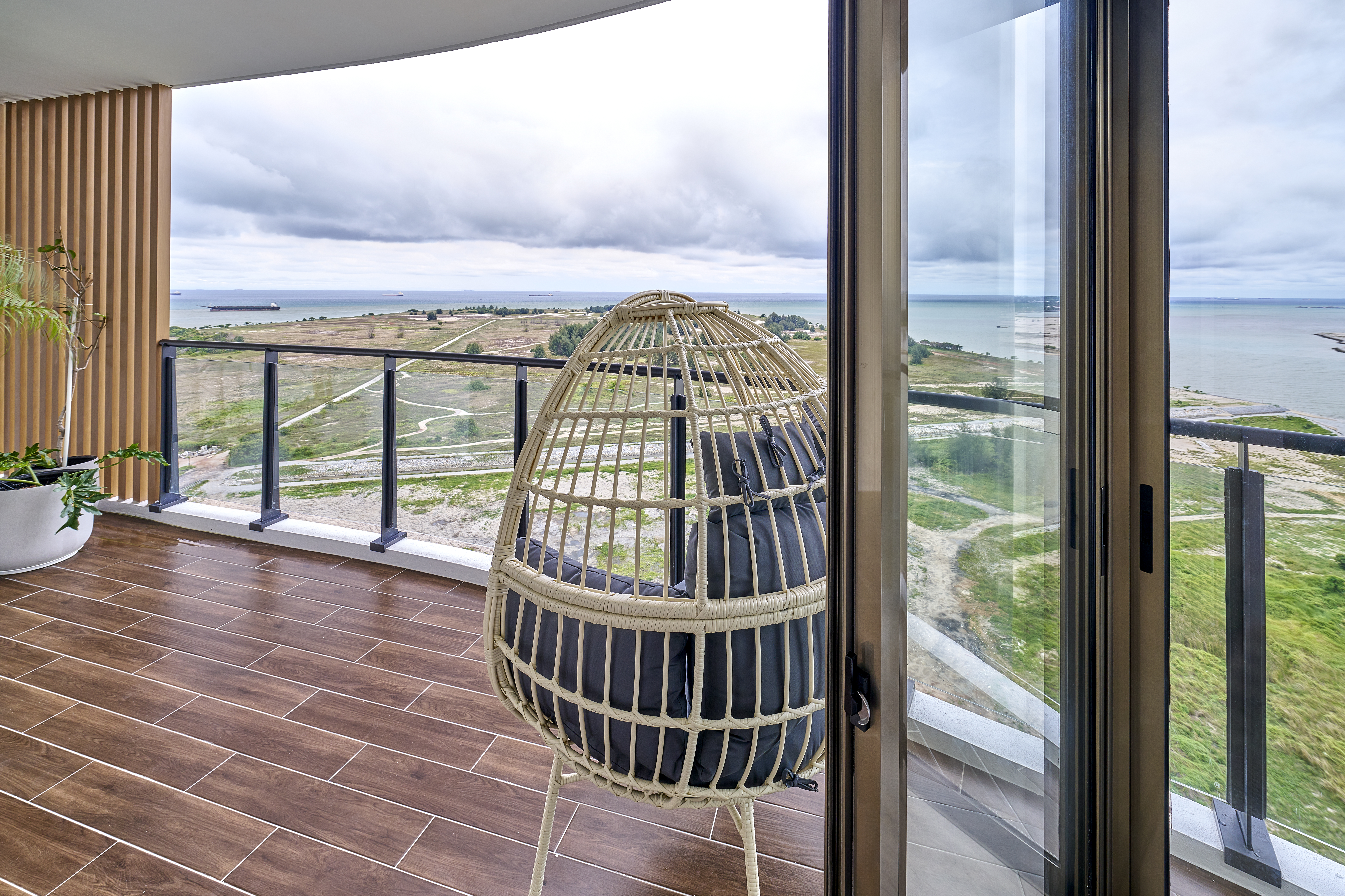 04 BIH 2Bedroom Premier Suite (4)